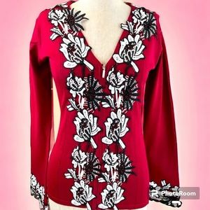 Appliqué sweater